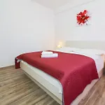 Three-bedroom In Ferienhaus Stanici